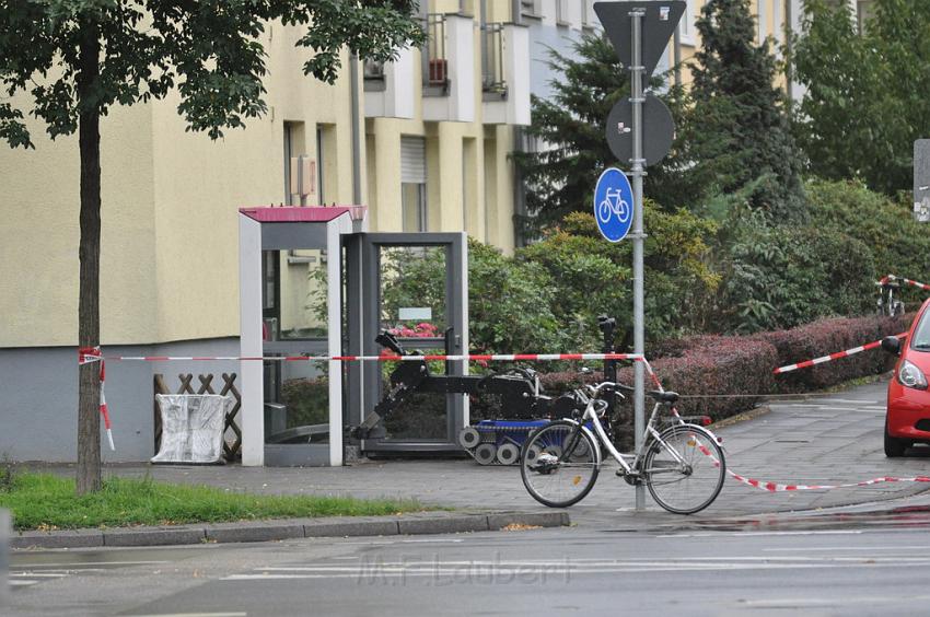 Kofferbombe entschaerft Koeln Graeffstr Subbelratherstr P077.JPG